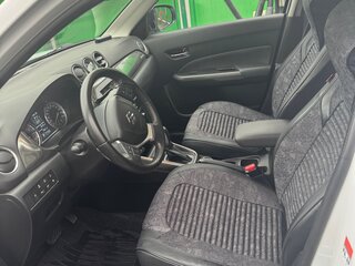 2018 Suzuki Vitara II Рестайлинг, белый, 2300000 рублей, вид 5