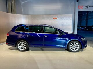 2020 Volkswagen Golf VII Рестайлинг, синий, 2280000 рублей, вид 2