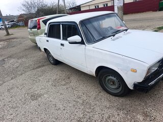 2006 Lada (ВАЗ) 2107, белый, 70000 рублей, вид 1