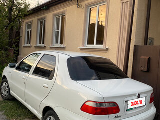 2010 Fiat Albea I Рестайлинг, белый, 340000 рублей, вид 3
