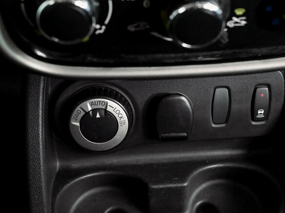 2014 Renault Duster I, чёрный, 900000 рублей - вид 15