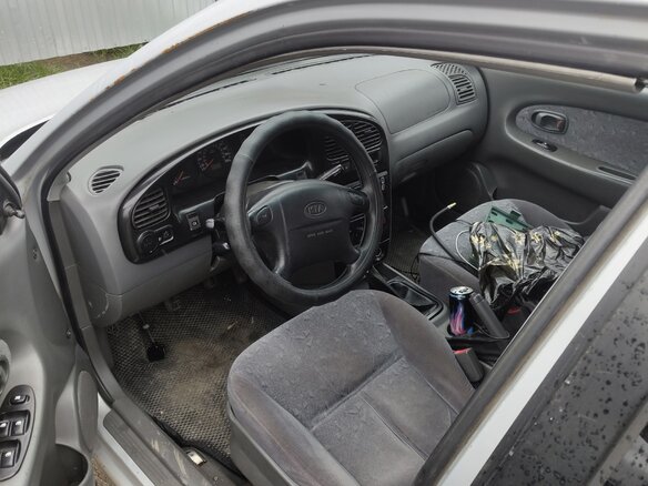 2007 Kia Spectra I Рестайлинг 2, серебристый, 140000 рублей - вид 4