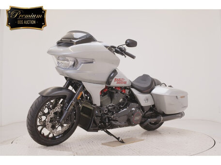 2025 Harley-Davidson CVO Road Glide ST, серый, 4100000 рублей, вид 4