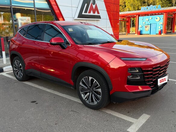 2023 Jetour Dashing I, красный, 1600000 рублей - вид 2