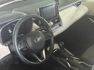 2019 Toyota Corolla XII (E210), белый, 1500000 рублей, вид 5
