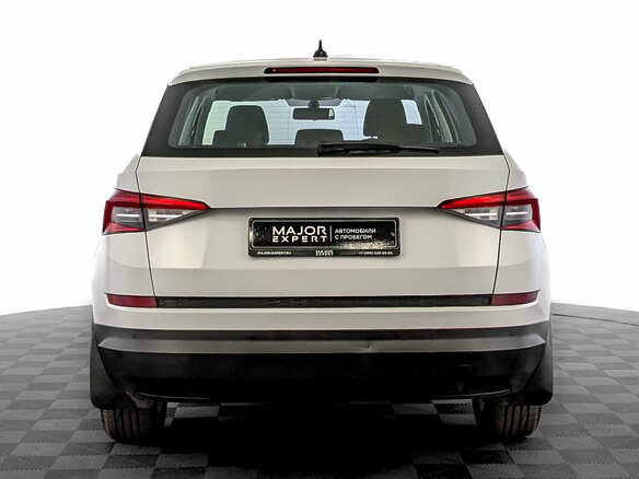 2021 Skoda Kodiaq I, белый, 2390000 рублей - вид 5