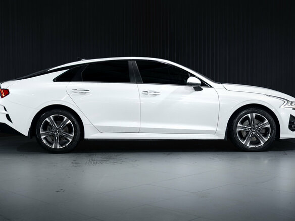 2021 Kia K5 III, белый, 2799000 рублей - вид 7