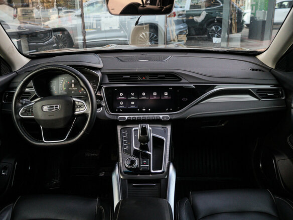 2022 Geely Atlas Pro, серый, 1450000 рублей - вид 8