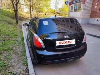 2009 Kia Rio II Рестайлинг, чёрный, 400000 рублей, вид 4