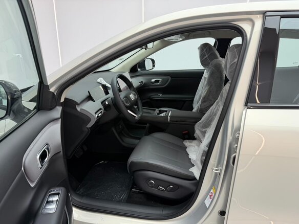 2026 Changan Qiyuan Q05 51.9 kWh II, бежевый, 2250000 рублей - вид 10
