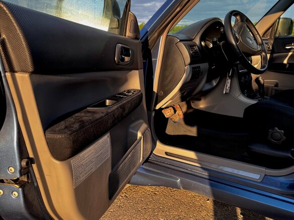 2006 Subaru Forester II Рестайлинг, синий, 1350000 рублей - вид 12