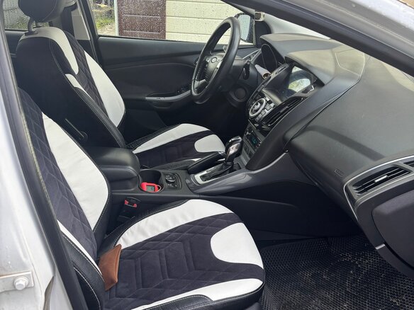 2013 Ford Focus III, белый, 880000 рублей - вид 4