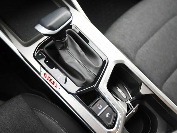 2024 Geely Emgrand II, серый, 1600000 рублей - вид 13
