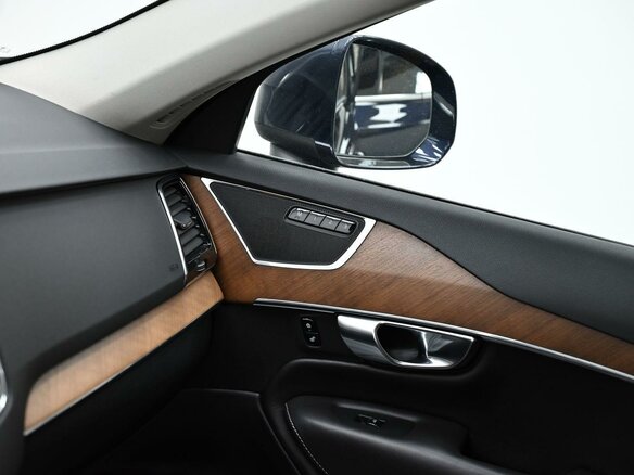 2016 Volvo XC90 II, синий, 3095000 рублей - вид 13
