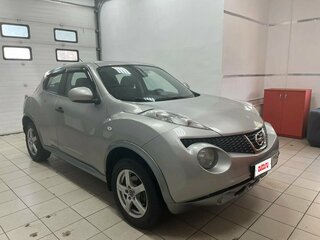 2014 Nissan Juke I, серый, 930000 рублей, вид 3