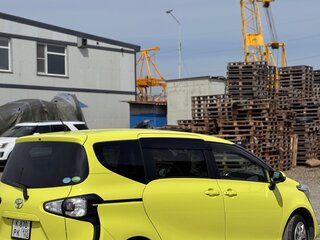 2018 Toyota Sienta II, зелёный, 1100000 рублей, вид 4