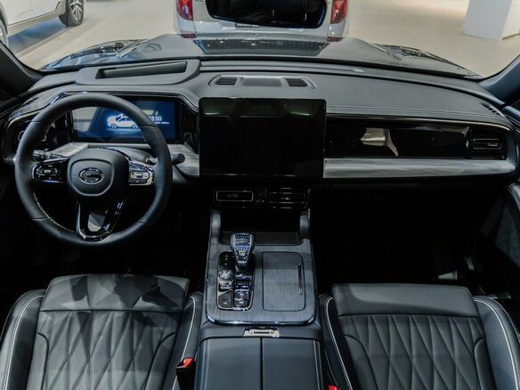 2026 GAC GS8 Traveller II, чёрный, 5349000 рублей - вид 11