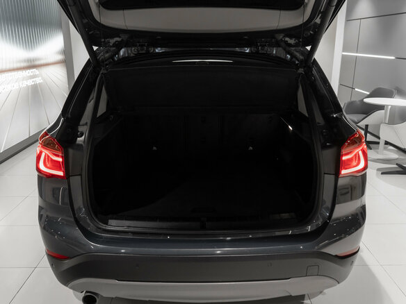 2015 BMW X1 18d xDrive II (F48), серый, 2195000 рублей - вид 22