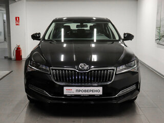 2025 Skoda Superb III Рестайлинг, чёрный, 3200000 рублей, вид 2