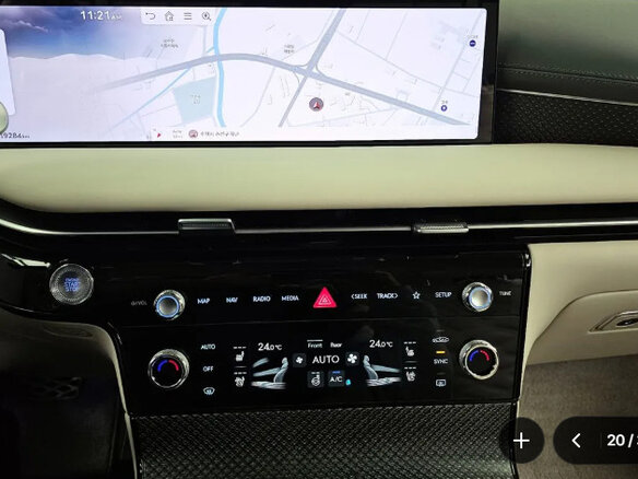 2025 Genesis G80 II Рестайлинг, белый - вид 12
