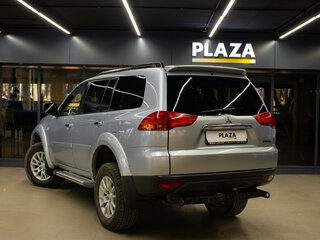 2013 Mitsubishi Pajero Sport II Рестайлинг, серебристый, 1699000 рублей, вид 3