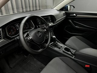 2020 Volkswagen Jetta VII, синий, 1749900 рублей, вид 5