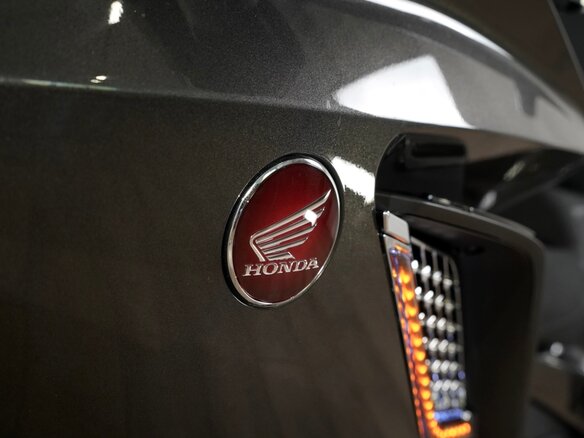 2024 Honda GL 1800 Gold Wing, чёрный, 2850000 рублей - вид 14