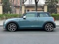2023 Mini Hatch Cooper III (F55/F56) Рестайлинг 2, серый, 1970000 рублей - вид 2