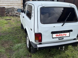 2011 Lada (ВАЗ) 2121 (4x4) I Рестайлинг, белый, 430000 рублей, вид 3