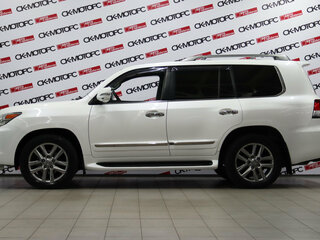 2013 Lexus LX 570 III Рестайлинг, белый, 4375750 рублей, вид 5