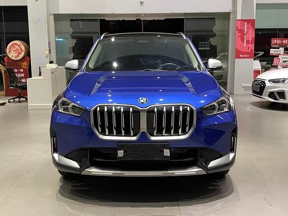2023 BMW X1 Long 20Li sDrive III (U11/U12), синий, 2430000 рублей - вид 1