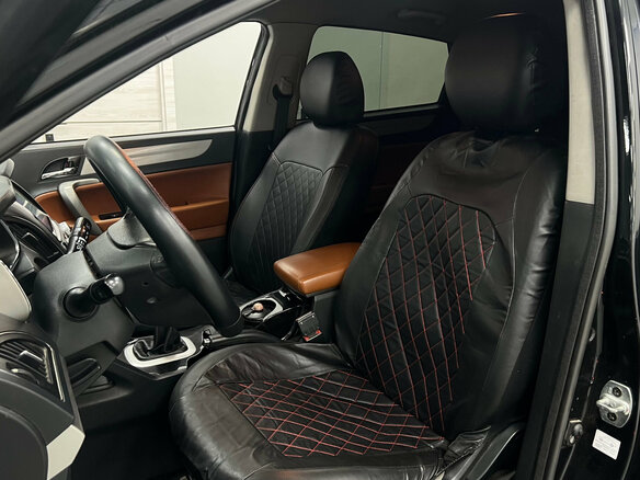 2014 JAC S5 (Eagle) I, чёрный, 650000 рублей - вид 10