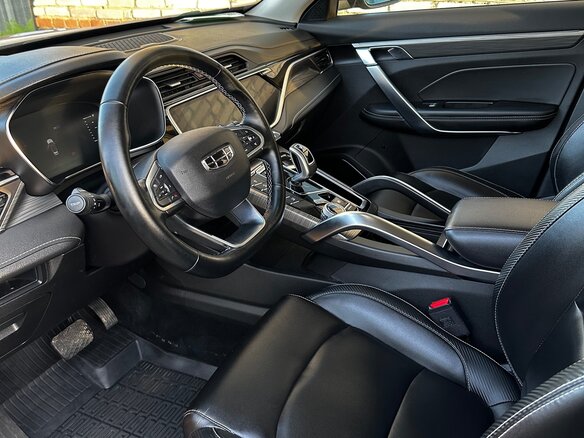 2023 Geely Atlas Pro, красный - вид 5