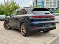 2023 Porsche Cayenne III Рестайлинг, синий, 7140000 рублей - вид 4