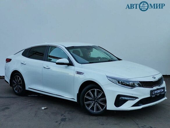 2019 Kia Optima IV Рестайлинг, белый, 1799000 рублей - вид 2