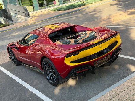 2023 Ferrari 296 GTB, красный, 28950000 рублей, вид 4