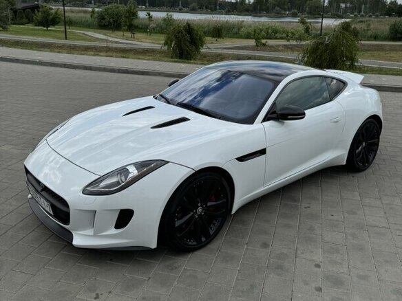 2016 Jaguar F-Type I, белый, 3100000 рублей