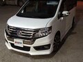 2013 Honda Stepwgn Spada IV Рестайлинг, белый, 1700000 рублей - вид 2