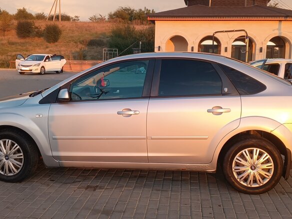 2006 Ford Focus II, серебристый, 380000 рублей - вид 3