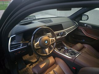 2021 BMW X7 30d I (G07), чёрный, 7999999 рублей, вид 5