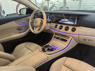 2019 Mercedes-Benz E-Класс 200 V (W213, S213, C238), чёрный, 4000000 рублей, вид 3