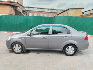 2010 Chevrolet Aveo I Рестайлинг, серый, 320000 рублей, вид 3