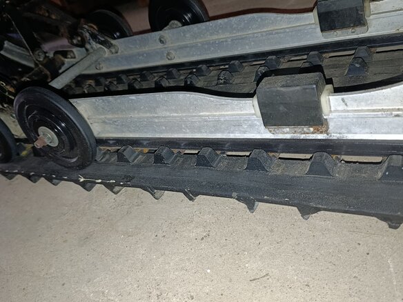 2002 Yamaha Venture, красный, 450000 рублей - вид 2