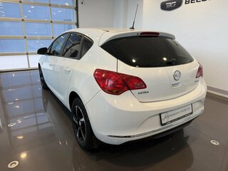 2013 Opel Astra J Рестайлинг, белый, 629000 рублей, вид 2