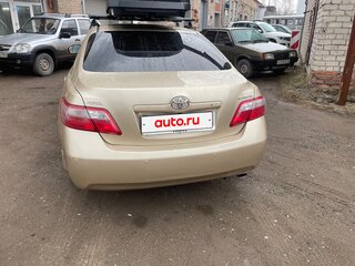 2011 Toyota Camry VI (XV40) Рестайлинг, золотистый, 1350000 рублей, вид 3