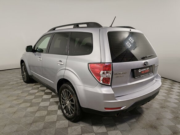 2012 Subaru Forester III Рестайлинг, серебристый, 1099000 рублей - вид 6