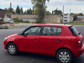 2011 Skoda Fabia II Рестайлинг, красный, 550000 рублей, вид 5