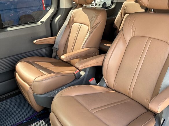 2021 Hyundai Staria I, синий, 5500000 рублей - вид 19