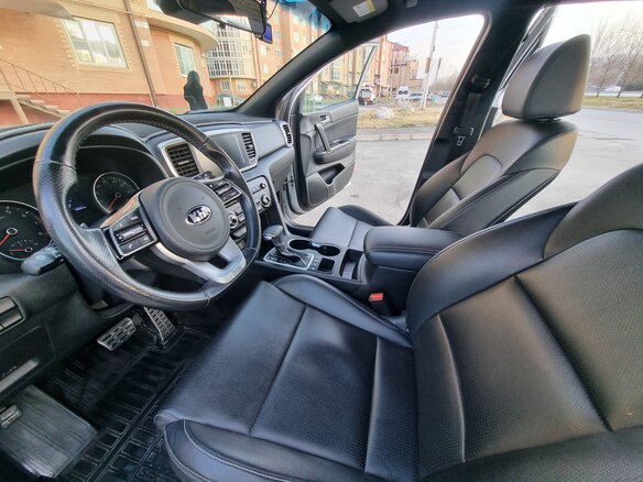 2019 Kia Sportage IV Рестайлинг, серый, 2200000 рублей - вид 10
