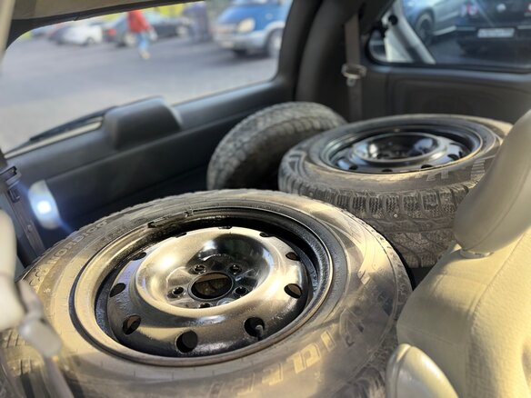 2005 Dodge Caravan 4-speed IV, белый, 455000 рублей - вид 15